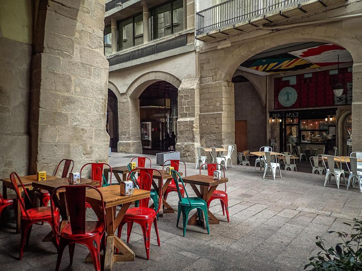 Hostal Nobadis Cervera  Luaran gambar